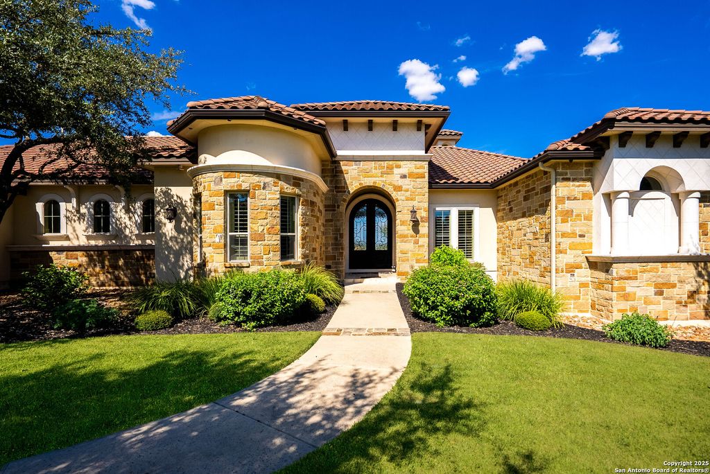 Photo of 631 Menger Springs, Boerne, TX 78006 (MLS # 1918672)