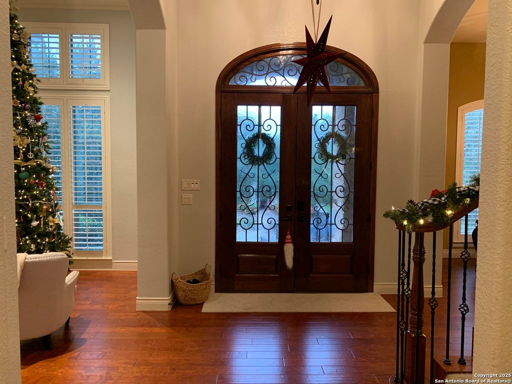 Photo of 42 Edgewater, San Antonio, TX 78260 (MLS # 1926192)