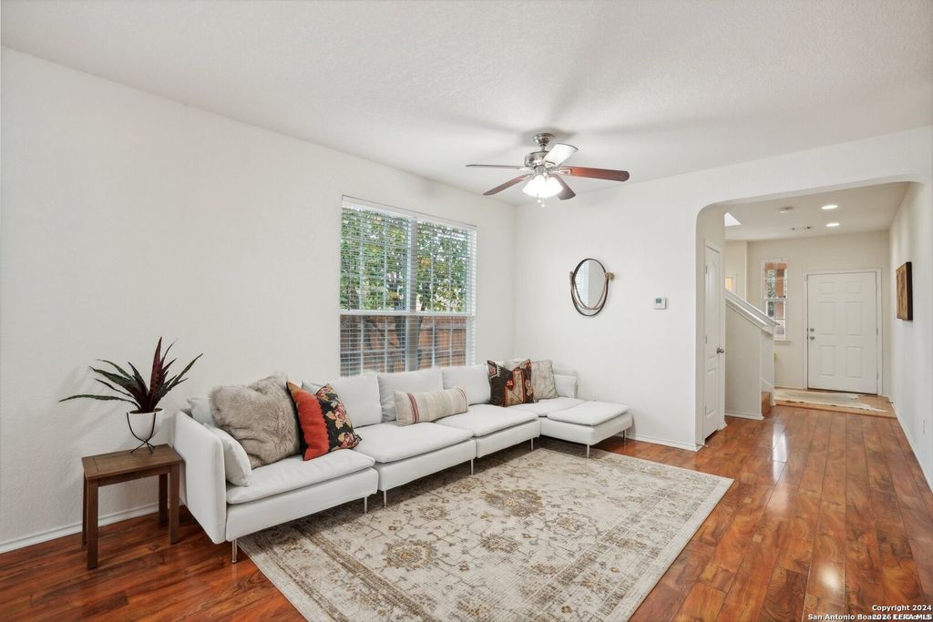 Photo of 224 Hinge Chase, Cibolo, TX 78108 (MLS # 1971843)