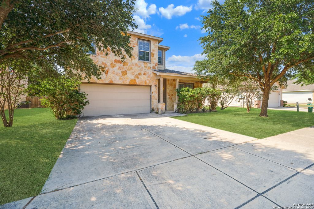 Photo of 109 STAMPEDE RNCH, Selma, TX 78154 (MLS # 1938119)