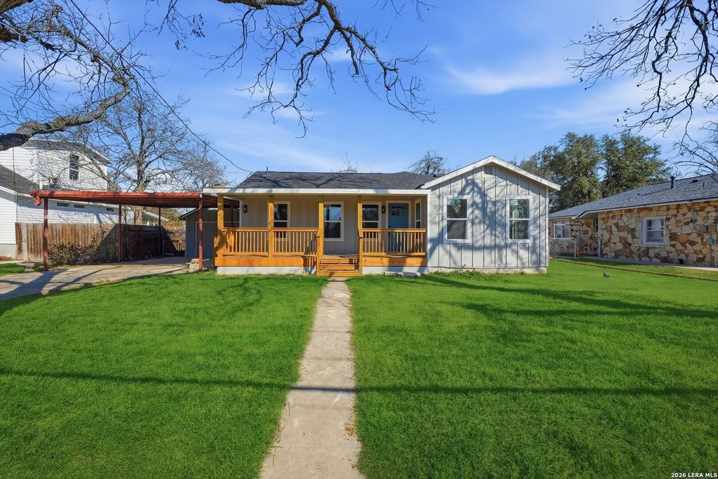 Photo of 808 college, Seguin, TX 78155 (MLS # 1940819)