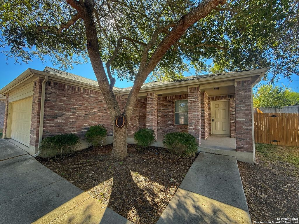 Photo of 2254 Hidden Meadow, New Braunfels, TX 78130 (MLS # 1923402)