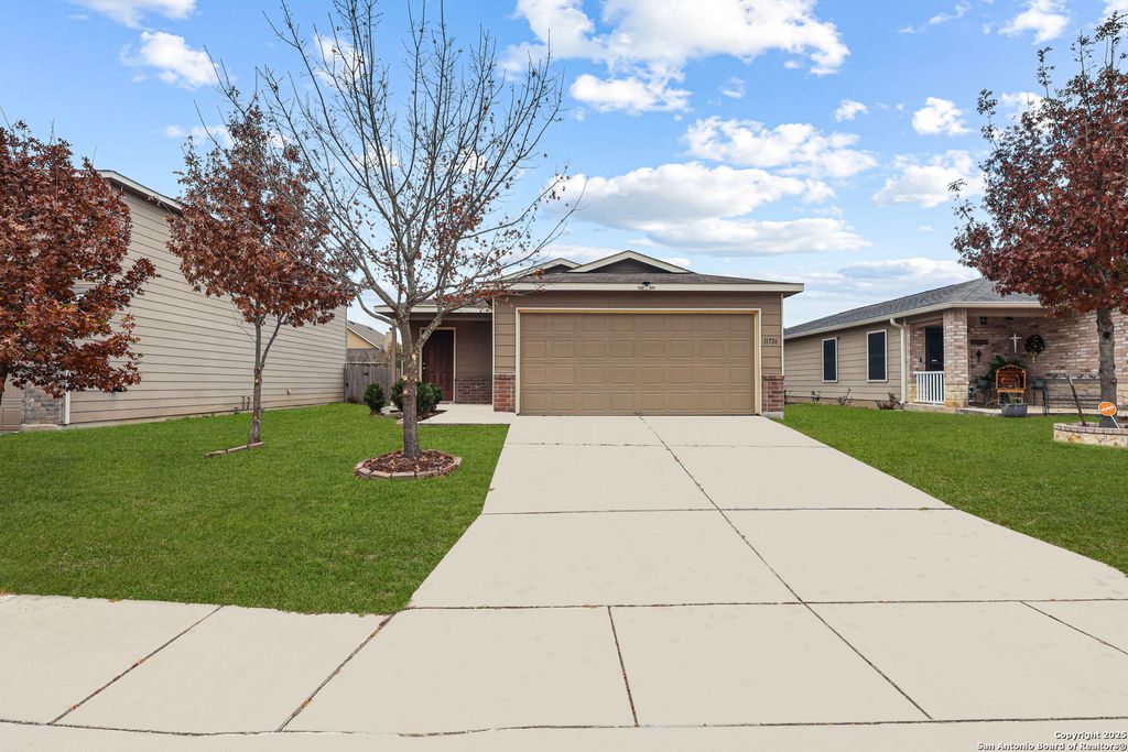 Photo of 11726 Deer, San Antonio, TX 78254 (MLS # 1930309)