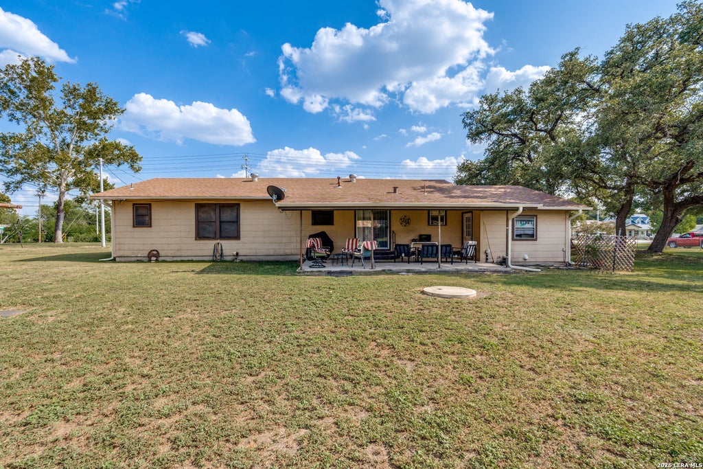 Photo of 614 E MARTINDALE ST, Seguin, TX 78155 (MLS # 2012631)
