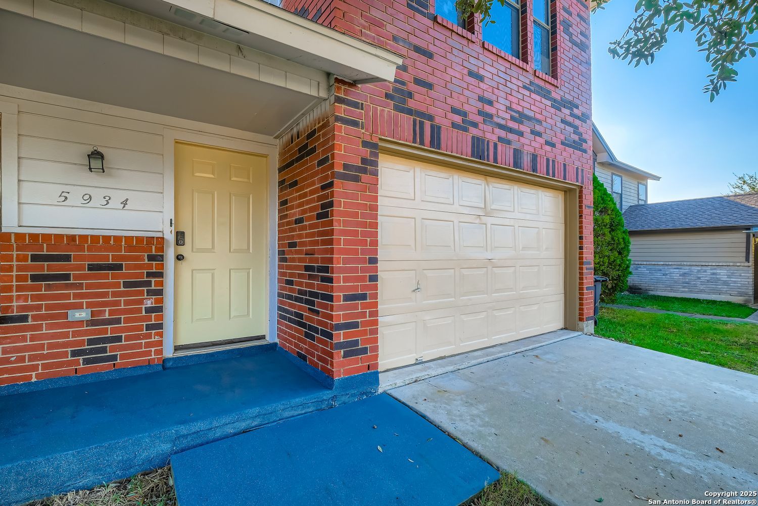 Search 5934 Summer Fest Drive