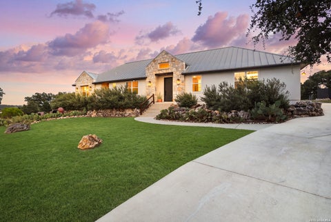 Property photo of 103 Cascada Pt, Spring Branch, TX 78070