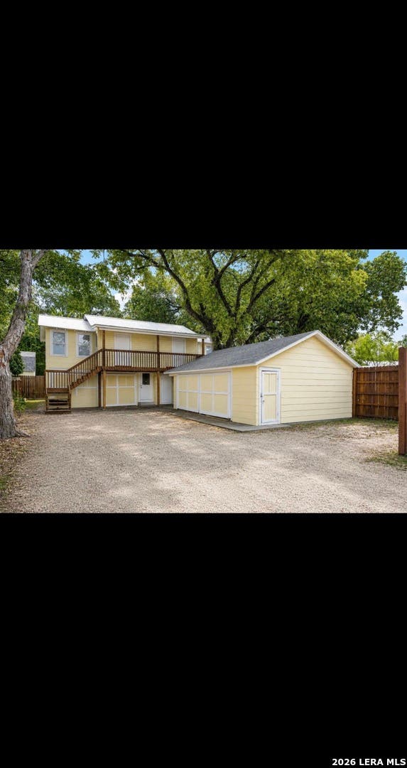 Photo of 843 CROSS ST, New Braunfels, TX 78130 (MLS # 1992432)