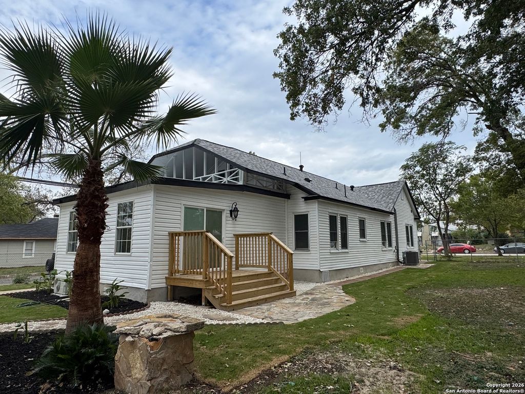 Photo of 1200 highland, San Antonio, TX 78210 (MLS # 1933031)