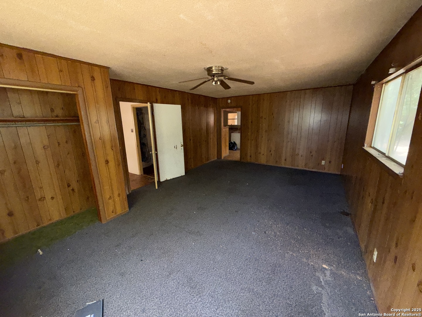 4919 Bayhead