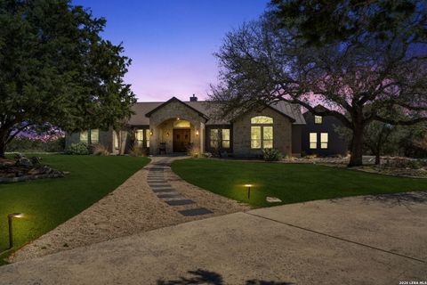 7620 Sky Loop Garden Ridge TX 78266