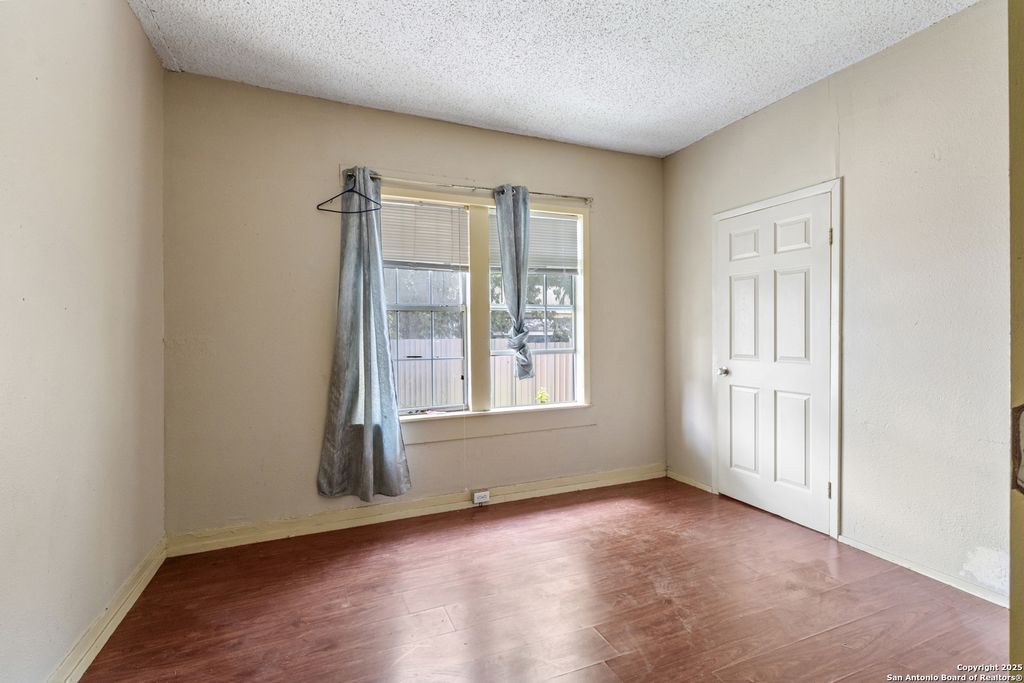 Photo of 315 N Richter, San Antonio, TX 78207 (MLS # 1881959)