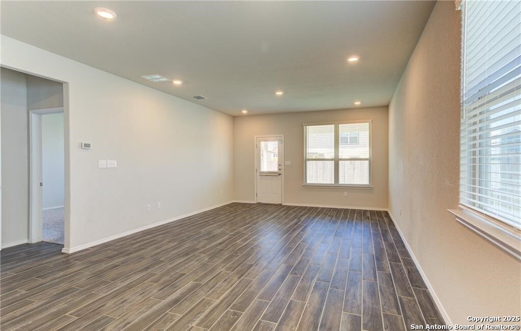 Seguin, Texas 78155, United States, 4 Bedrooms Bedrooms, ,3 BathroomsBathrooms,Residential,Active,153479