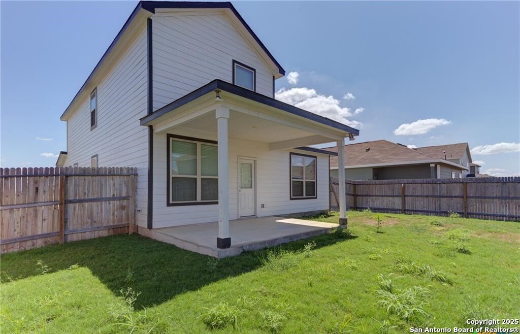 Seguin, Texas 78155, United States, 4 Bedrooms Bedrooms, ,3 BathroomsBathrooms,Residential,Active,153479