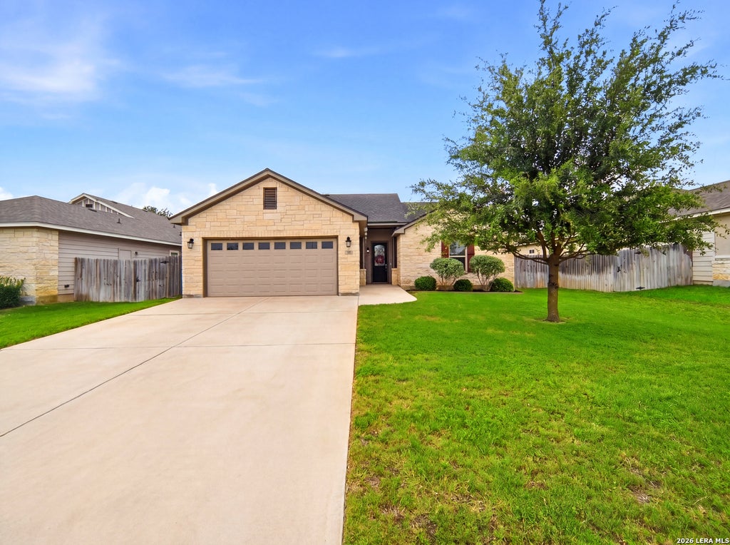 Photo of 235 Valley Forge, Pleasanton, TX 78064 (MLS # 1968433)