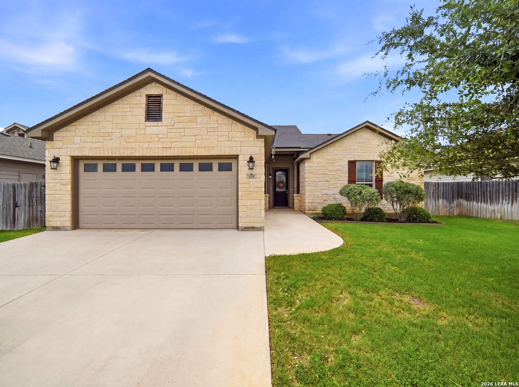 Photo of 235 Valley Forge, Pleasanton, TX 78064 (MLS # 1968433)