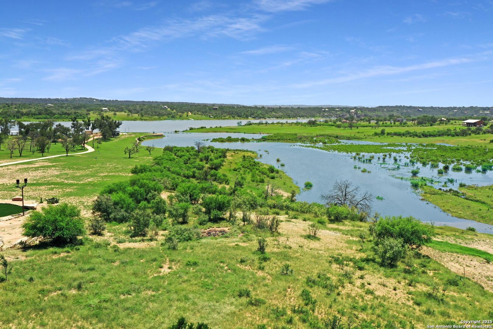 281 chimney cove