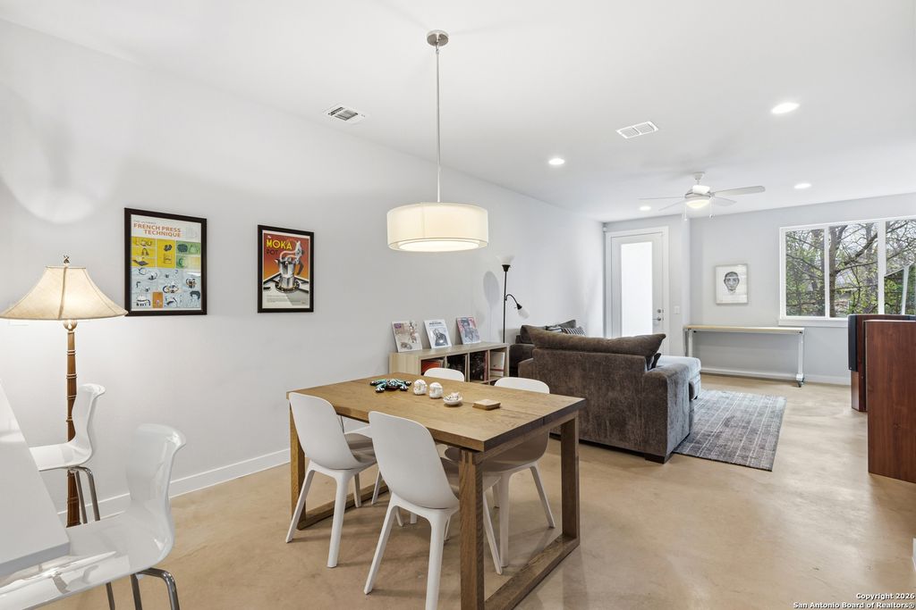 Photo of 330 Clay UNIT 27, San Antonio, TX 78204 (MLS # 1932064)