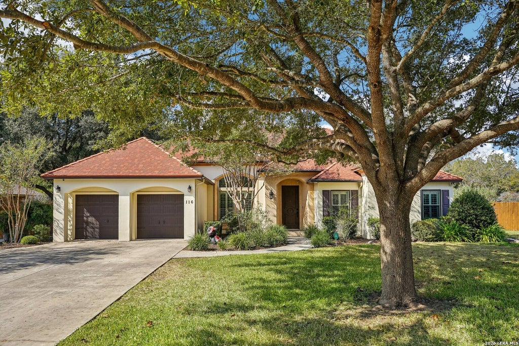 Photo of 116 LAS BRISAS BLVD, Seguin, TX 78155 (MLS # 2012908)