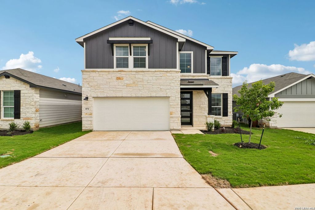 Photo of 871 Shatterhand Blvd, San Antonio, TX 78260 (MLS # 1952679)
