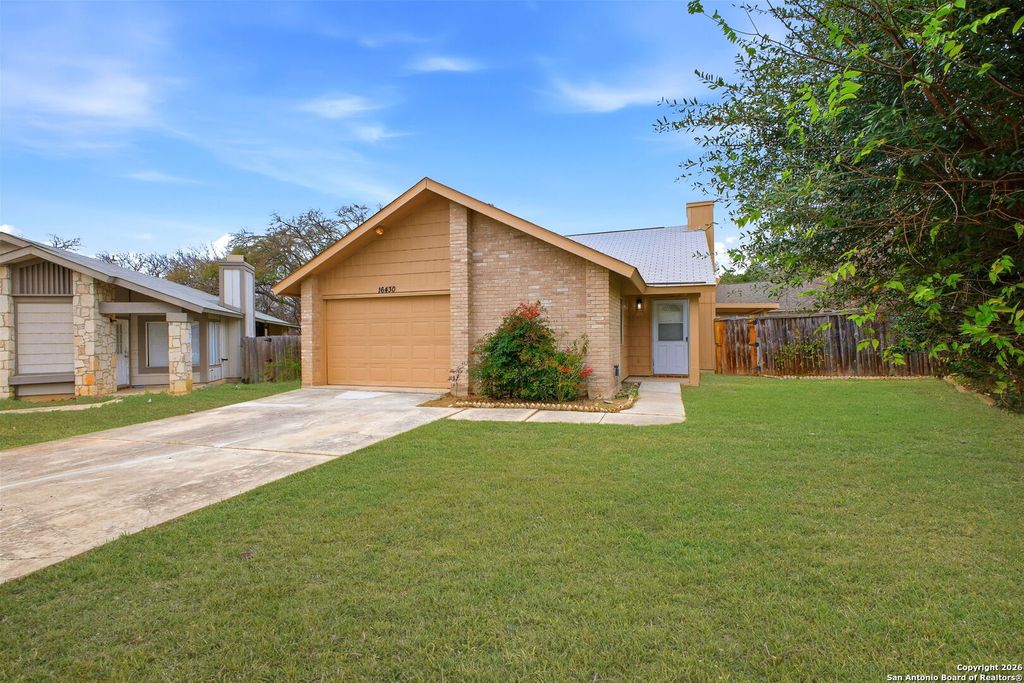 Photo of 16430 Oak Rock, San Antonio, TX 78247 (MLS # 1934020)