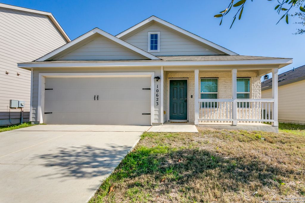 Photo of 10623 De Gonzalo, Converse, TX 78109 (MLS # 1938462)