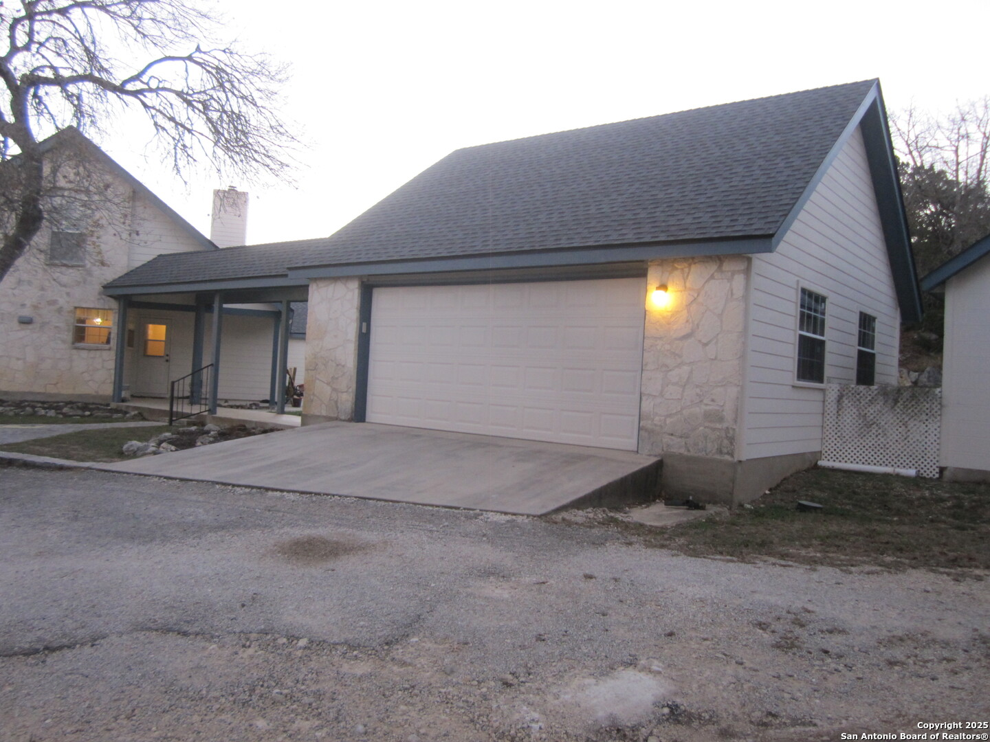 1100 Madrona Ridge Dr.