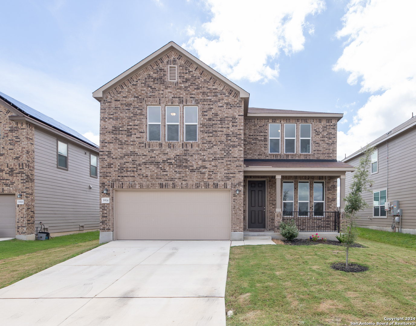 View Seguin, TX 78155 house