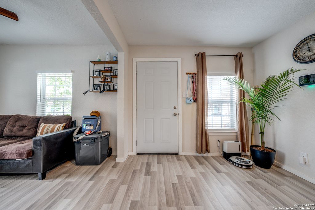 Photo of 125 Magendie St, San Antonio, TX 78210 (MLS # 1861251)