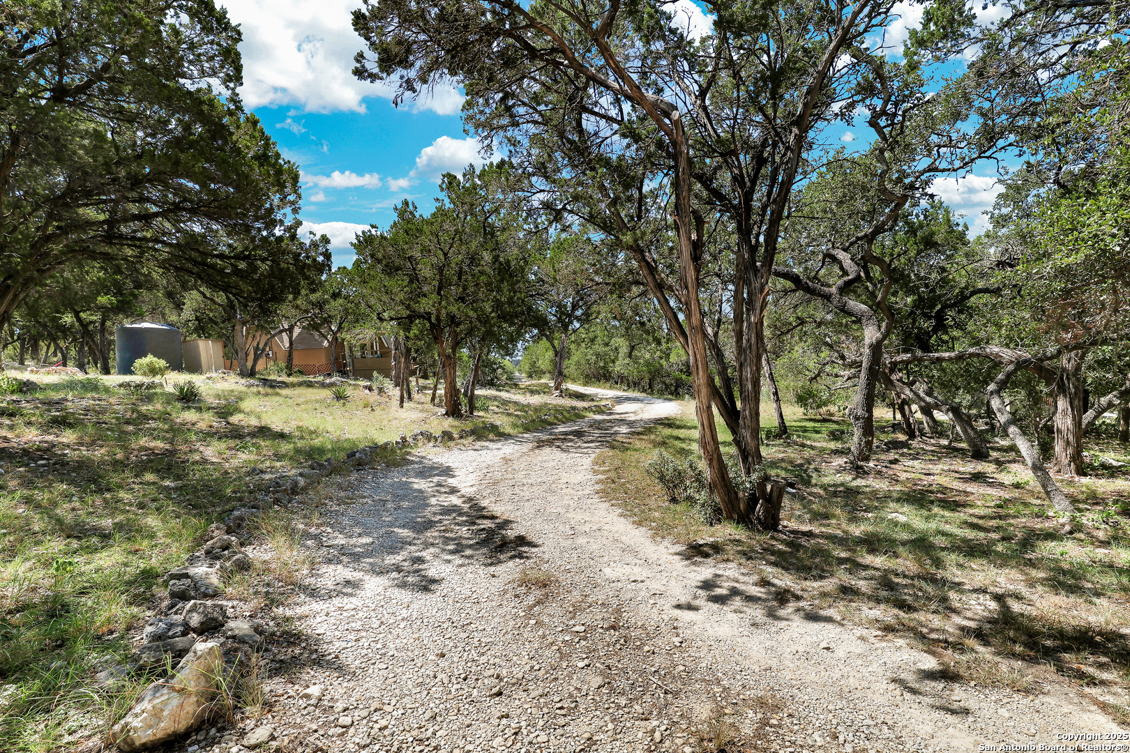 1202 Flagstone Drive