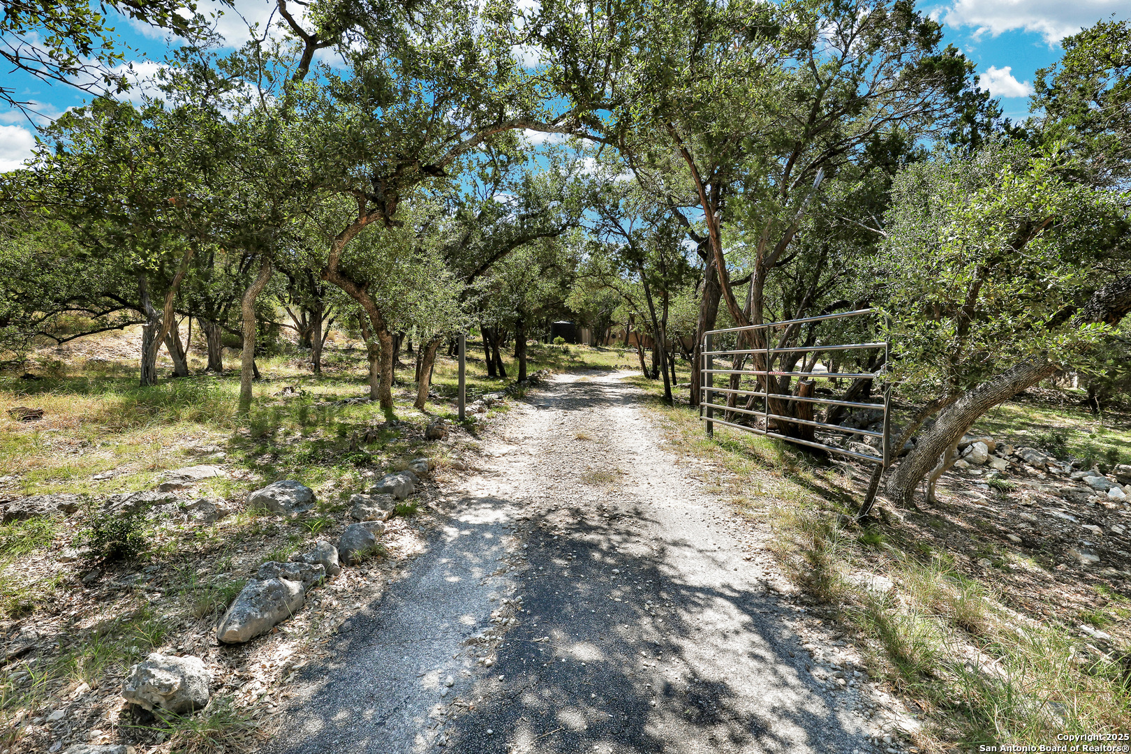 1202 Flagstone Drive