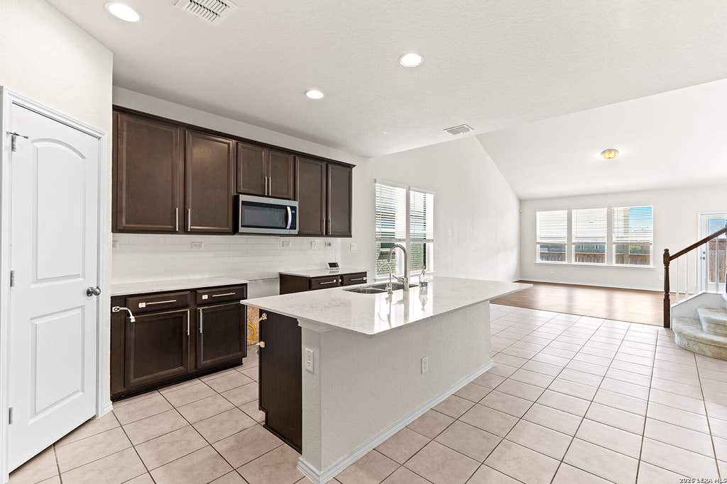 Photo of 124 Inverness, Boerne, TX 78015 (MLS # 2005593)