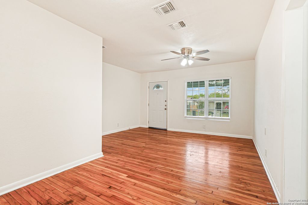 Photo of 123 Colton, San Antonio, TX 78209 (MLS # 1925712)