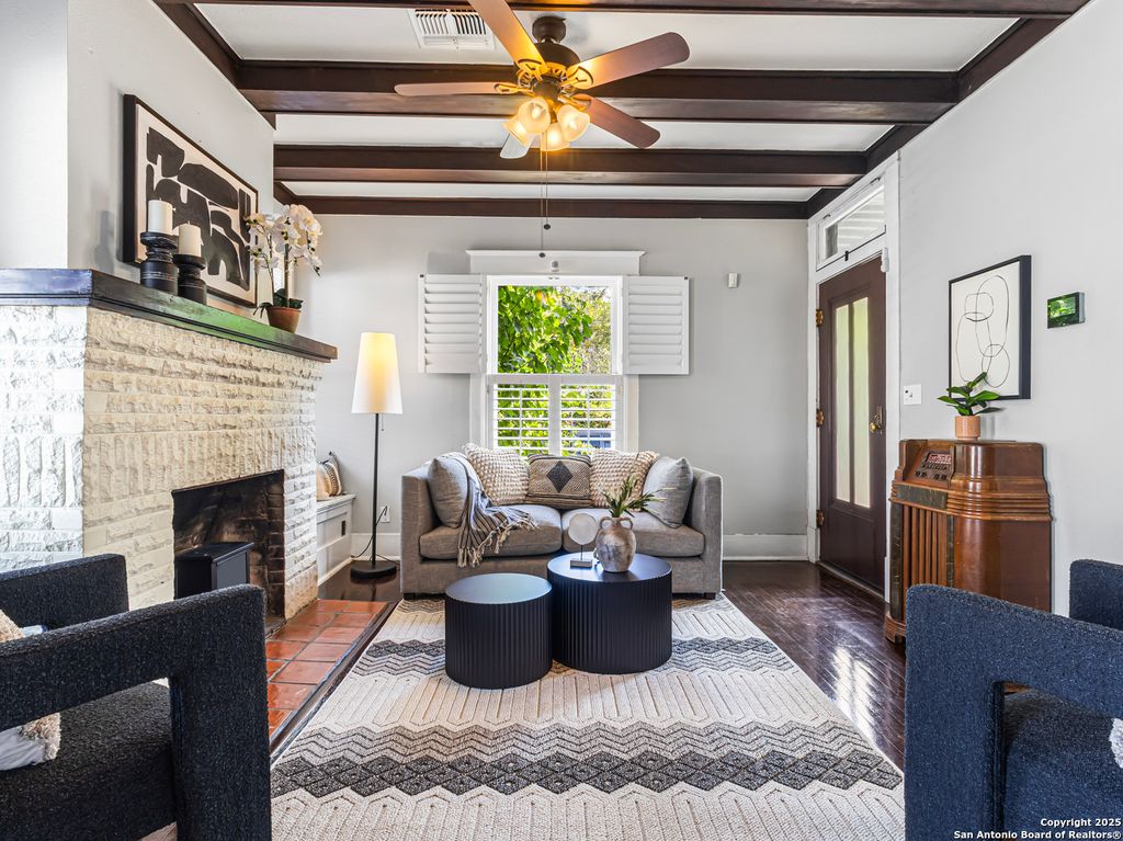 Photo of 539 Wickes, San Antonio, TX 78210 (MLS # 1915851)