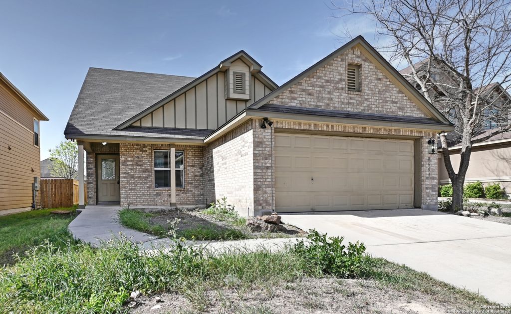 Photo of 8606 Spoonbill Ct, San Antonio, TX 78245 (MLS # 1952814)
