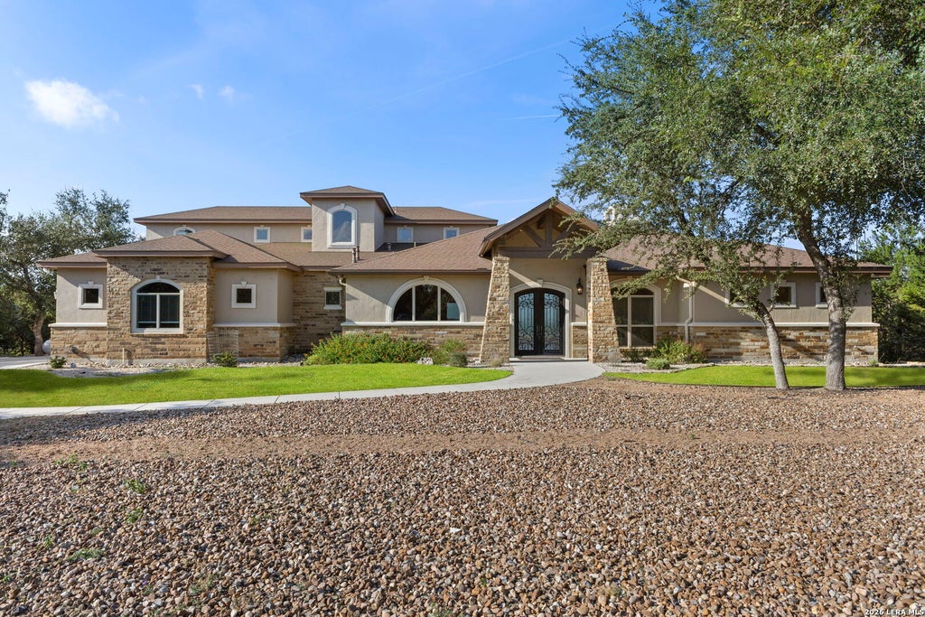 Photo of 8 BRAEBURN CT, Bulverde, TX 78163 (MLS # 2008135)
