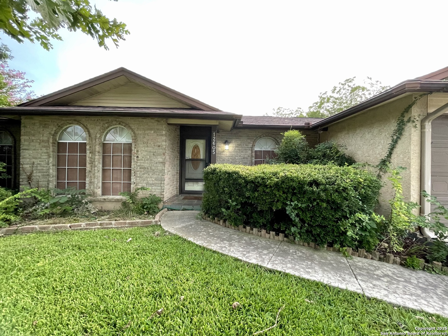 12605 Moss Hollow