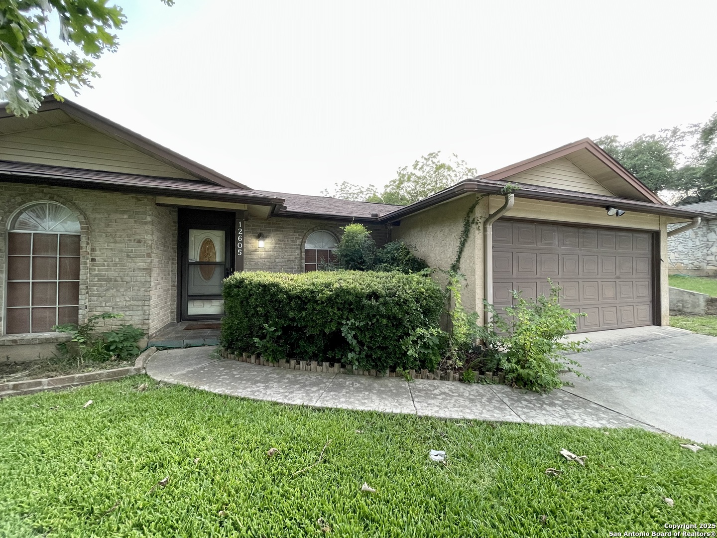12605 Moss Hollow