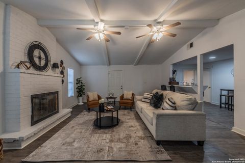 1543 GIBBS San Antonio TX 78202