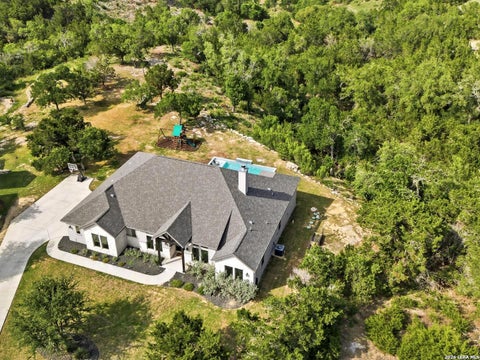 Property photo of 1824 Mountain Spgs, Canyon Lake, TX 78133