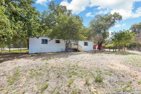 A home in Floresville