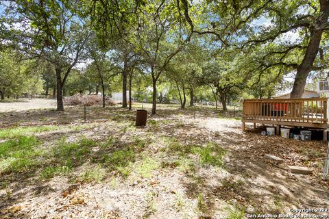 A home in Floresville