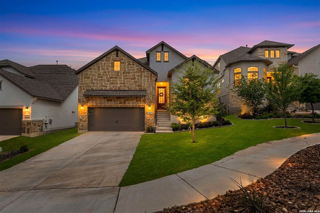 Photo of 125 Amarosa, Boerne, TX 78006 (MLS # 1958649)
