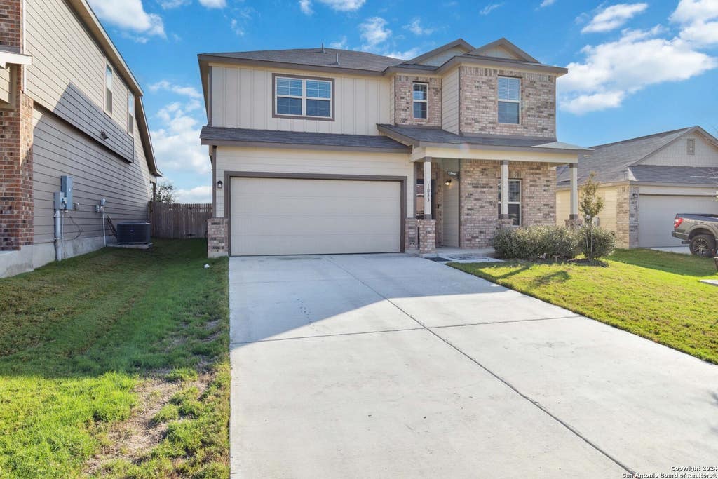 Photo of 1033 Windflower, New Braunfels, TX 78130 (MLS # 1973555)