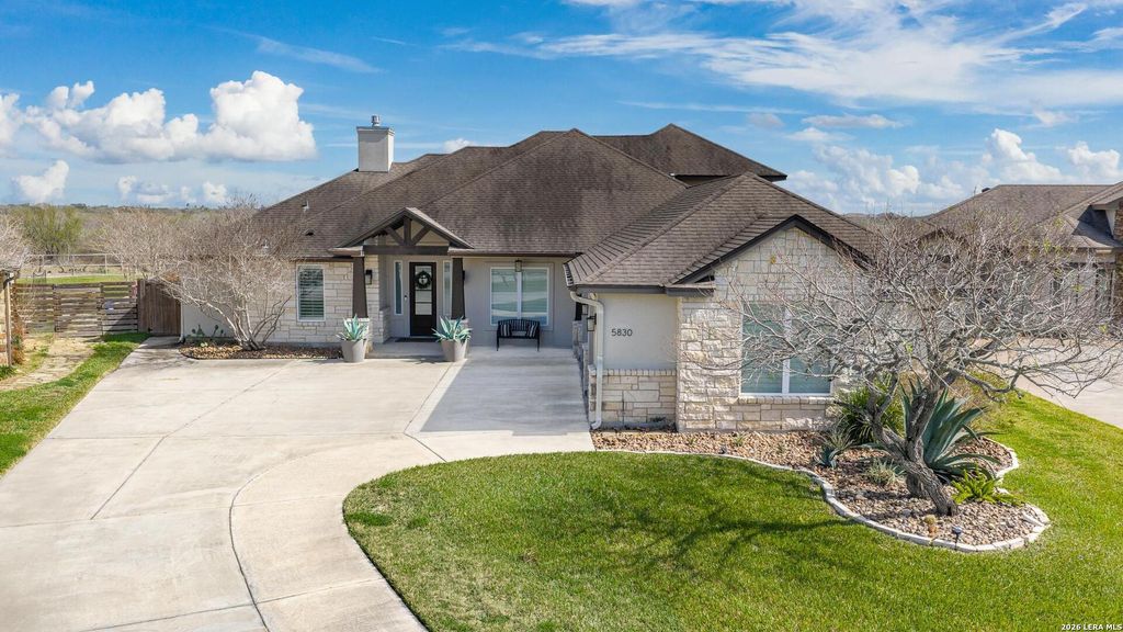 Photo of 5830 Lago Vista, Corpus Christi, TX 78414 (MLS # 1944035)