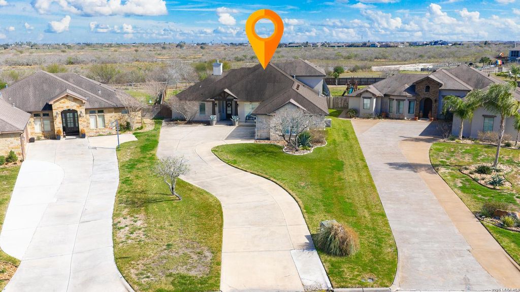 Photo of 5830 Lago Vista, Corpus Christi, TX 78414 (MLS # 1944035)