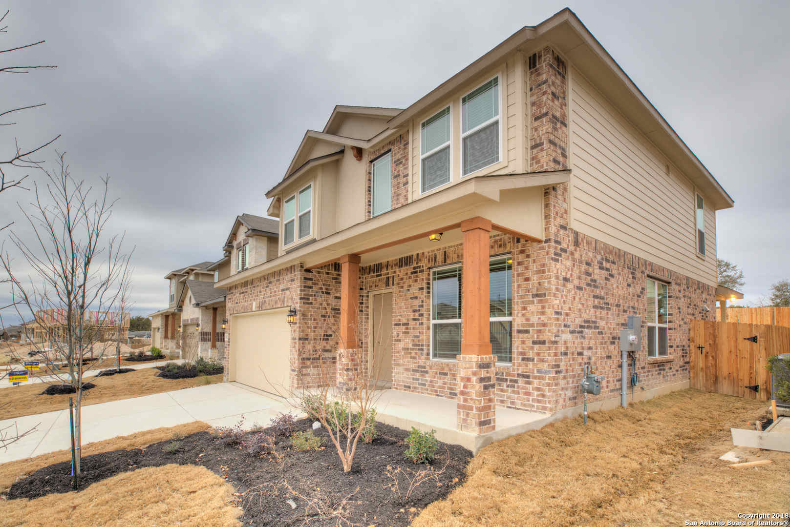 5827 Couble Falls