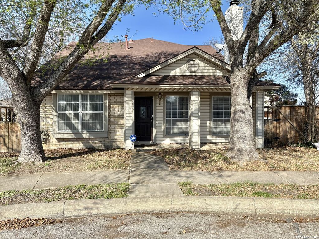 Photo of 616 fern meadow, Universal City, TX 78148 (MLS # 1944136)