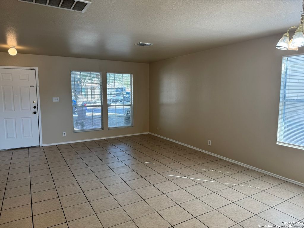 Photo of 2619 Gato Del Sol, San Antonio, TX 78245 (MLS # 1915601)