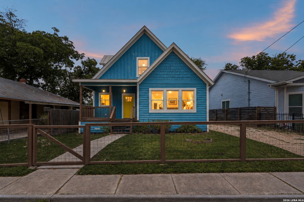 Photo of 319 Burleson, San Antonio, TX 78202 (MLS # 2018660)