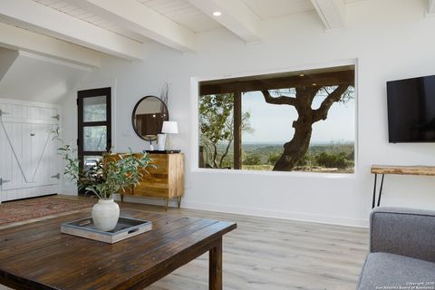 119 B Mountain Top Trl Boerne TX 78006